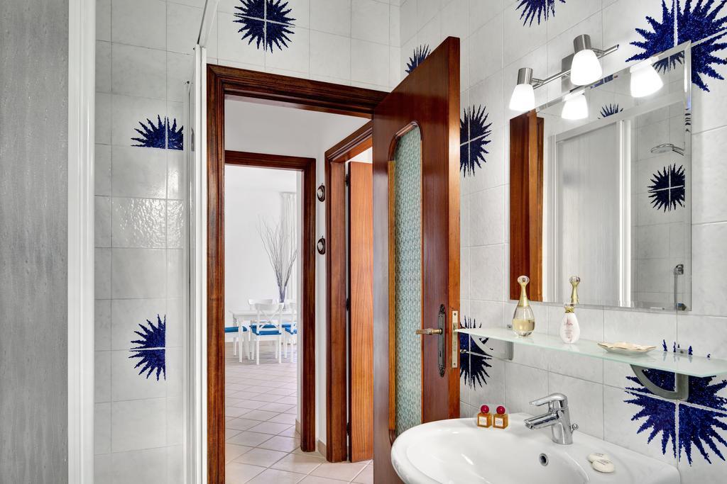 Matisse Nerano By Gocce Marina del Cantone Quarto foto