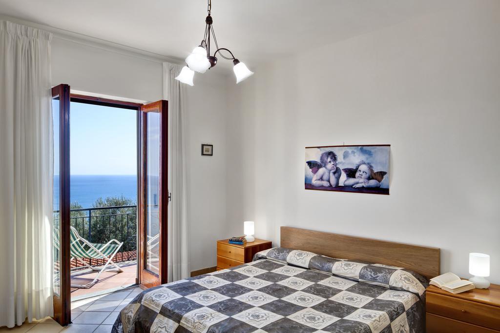 Matisse Nerano By Gocce Marina del Cantone Quarto foto