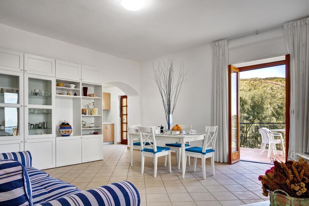 Matisse Nerano By Gocce Marina del Cantone Quarto foto